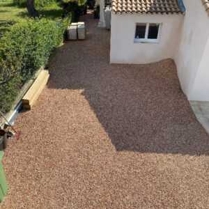 Livraison de gravier de marbre rose, pierres à gabion, galets, sable terrain de pétanque, sable gazon synthétique, sable piscine 13 83 84 06 PACA