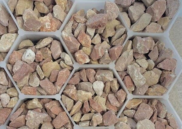 stabilisateur de gravier rose