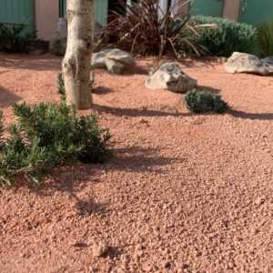 Livraison de gravier de marbre rose, pierres à gabion, galets, sable terrain de pétanque, sable gazon synthétique, sable piscine 13 83 84 06 PACA