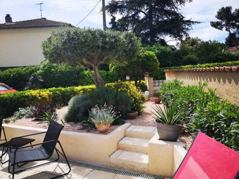 un jardin en gravier