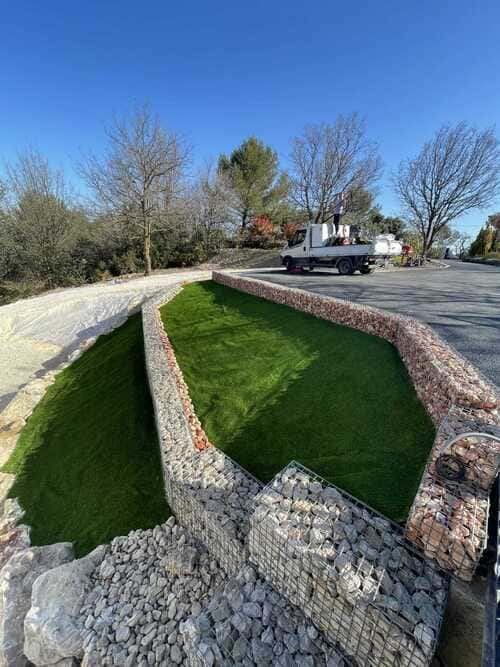 Pierre à gabion à Sanary-sur-Mer