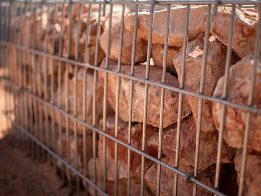 Agrégats de Marbre rose : pierre à gabion rose à St-Victoret