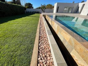 Gravier décoratif pour contour de piscine à Tarascon