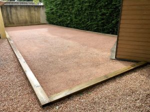 Aménager un boulodrome dans le jardin à Blieux