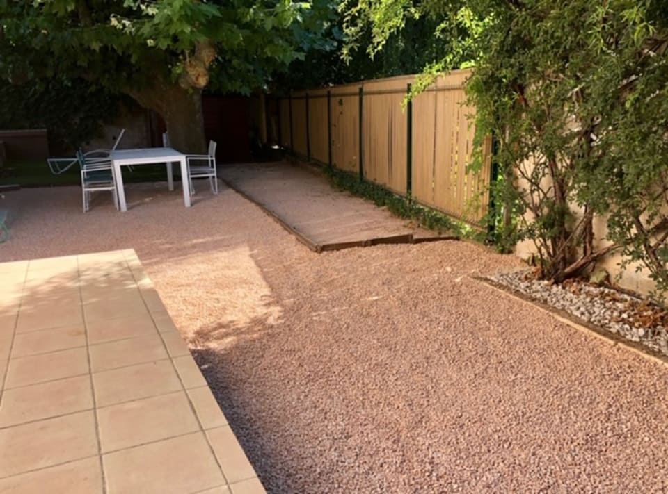 Livraison de sable pétanque pour boulodrome à Lyon