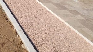 Gravier concassé pour allée carrossable à Poitier.