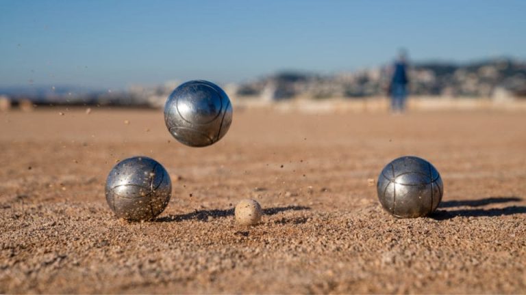 Sable 0/4 pour terrain de pétanque à Saint-Jean-de-Védas