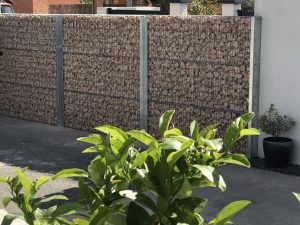 Mur en pierres à gabion à Lille