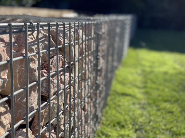 Entretenir un gabion à Cholet