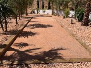 terrain pétanque avec sable pétanque rose 0/8