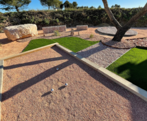 terrain pétanque avec sable de marbre rose 0/8